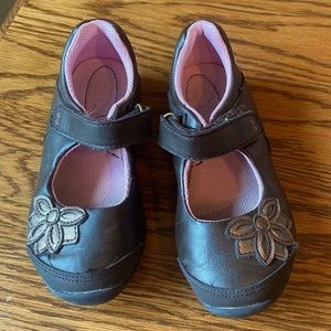 Toddler girl size 10 brown Mary Janes